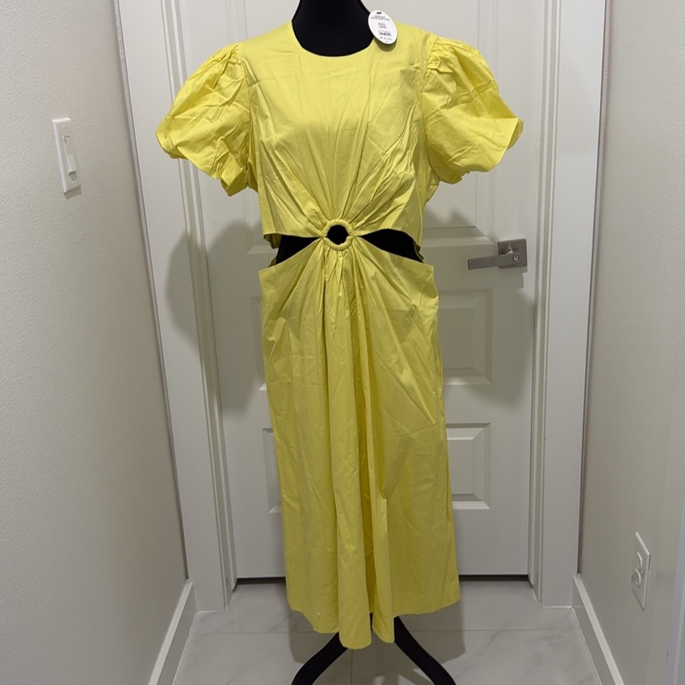 Yellow Puff Sleeve O-Ring Dress